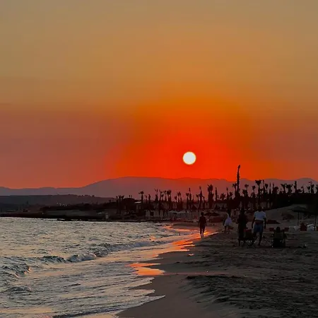 Alacatı Müstakil Havuzlu Villa