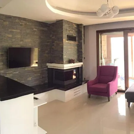 Βίλα Alacati Muestakil Havuzlu *