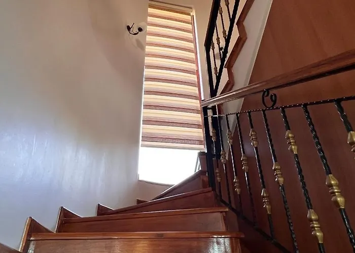 Villa Alacati Muestakil Havuzlu