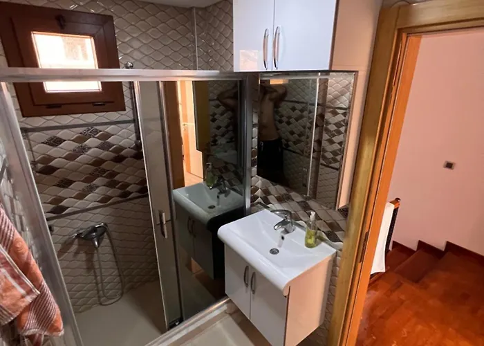 Alacati Muestakil Havuzlu Villa *